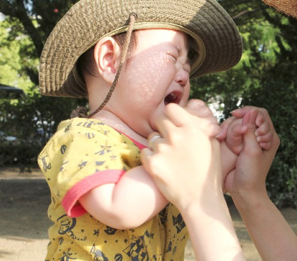 自分の時間を全て投げ出して、子育て奮闘中のお母さんにぜひ読んでもらいたい・・本当にこの通り、読んでて泣けました。