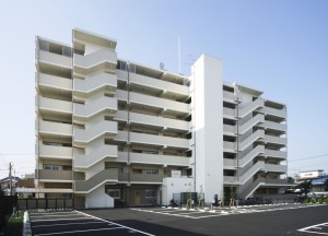 とあるマンションで赤ちゃんの泣き声がうるさいとの苦情。それを受けた管理人が配布した『意見書』が胸に突き刺さる！