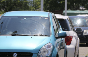 生活の知恵！炎天下で高温になった車内を一瞬で温度を下げる方法が凄い！