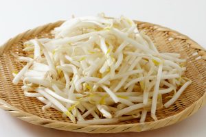 「えっ…うそでしょ、たったこれだけで2倍以上も長持ちするの？」痛みやすい『もやし』を長持ちさせる意外な方法が目からウロコ！