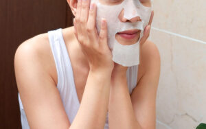 昨夜、顔パック中に幼い息子が起きてきて絶対泣かれると思ったけど、意外すぎる反応にマジで感動した・・（笑）