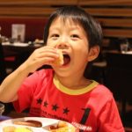 「朝ごはんを食べた後は必ず口と手を拭いてきて欲しい」なぜなら・・・命を預かる保育士からの切実な願い→理由にハッとする