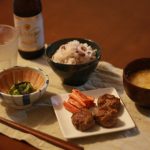 「家に帰ると家族全員寝てて真っ暗、冷めた夕飯が置かれてます」30代半ばの男性の切実な悩み・・これって普通ですか?→これに対するベストアンサーが心に刺さる・・・!!