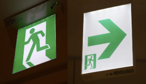 非常口の色が違うのには『理由』があるって知ってましたか？知っているのと知らないのとでは命を守る上で大きく違う！