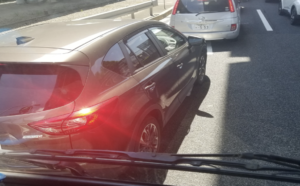 広がれ！大型トラックのドライバーが注意喚起！車間距離をとっているのには命に関わる重要な理由があるのです！