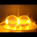 これ、なんだと思いますか?『絶対に電子レンジに入れてはいけない食べ物』が話題に・・・!怖っ