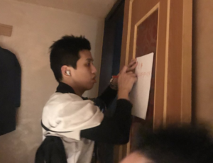 居酒屋さんで指差し注文した後に手話で会話してたら・・・→店員さんの神対応が素敵すぎて心温まる！