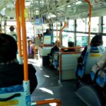 病気の息子とバスに乗ったらとあるママ集団から暴言を吐かれた。→反論していると運転手が「奥さん、ここで降りて下さい」と・・・