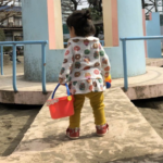 妻から送られてきた娘の写真が『何か見覚えあるな』と思ってたらコレだった!!(笑)