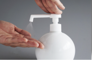 東京消防庁が注意喚起！アルコール消毒をした後に『絶対しないで欲しい事』再現動画にゾッ・・・