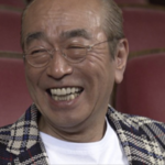 志村さんの芸名が『志村けん』になった理由・込められた想いに胸が熱くなる。お人柄が伝わります。