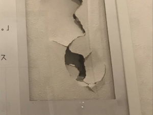 「 我が家ではイラついて壁に穴を開けると・・・」→親御さんの発想が天才！