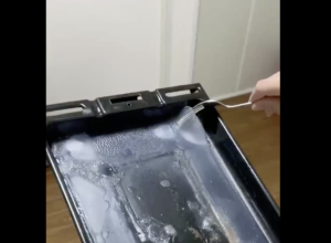 まさに目からウロコなライフハック！グリルの後片付けは少し手間をかけるだけで信じられないほど簡単に！！