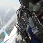 医療従事者への感謝を伝える為飛行したブルーインパルス。舞台裏の映像に鳥肌が止まらない！「胸があつくなる」