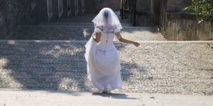 年収１０００万円の男性と結婚することをやめた女性。そのまさかの理由に愕然・・・