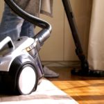 地獄を見ることとなる・・・『掃除機で絶対に吸っちゃダメなもの』その理由に震えた