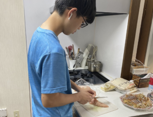 息子(中3)が晩ご飯を作ることに。『予算は1日1000円。残った分は、小遣いとして支給』→結果５６日後・・・