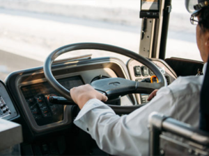 『空席あるのにわざわざ・・・』とあるバス運転士さんからの訴えかけに「ほんとそれ！」「よく言ってくれた」