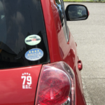 旦那さんの月命日のお参りに行こうとするも雨で断念。代わりに写真の前に好きだったものをお供えし過ごした奥さん。すると次の日、いくつもの信じられない奇跡に遭遇・・・!