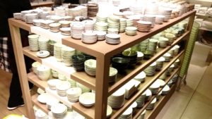 知って欲しい！「100均の食器は赤ちゃんには注意が必要！」→その理由にハッとする。