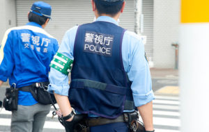 面識のない男性が突然自宅に来たため警察に通報。→到着した警察の対応に愕然とした話