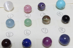 『次の石をよーく見て、ピンと来た石を選んでみて』→自分のタイプと相性が面白いと話題に！