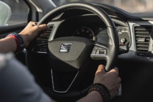 覚えておいて欲しい！エアコンが壊れた車を運転していたら・・・その後運転手の身に起きたことに背筋が凍る。