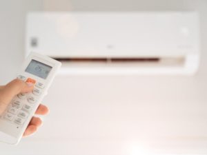 クーラーの設定温度を１度下げたら・・・信じられない現象が・・！