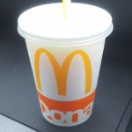 マックでコーラを注文したら中身がウーロン茶でさらに・・・え?!