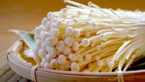やりたくてソワソワする！土井善晴が教える『一番美味しいえのき茸の食べ方』