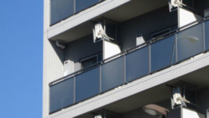 子供って何をやらかすか分からない( ；； )！『小1の時、ベランダで踏み台に乗って・・・』妹からのゾッとする告白に背筋が凍った話