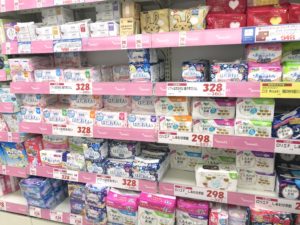 生理用品を無料提供する法案を全会一致で可決。「全世界がそうなって欲しい」「素晴らしい取り組み」