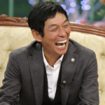 「血の繋がりがない父をどう思う?」と尋ねられた明石家さんまさんの息子・二千翔さんの返答に胸がいっぱいになる・・