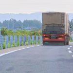 トラックの運転手を「猿でもできる低学歴の象徴」と侮辱してきた友人。たまらず反論したら・・・