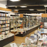 鬼滅の刃が売っているか訪ねてきたおじいさん。完売していることを伝えると→返ってきた言葉が・・・