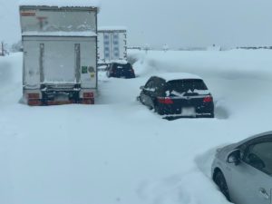 もし、大雪で車が立ち往生したら・・・『命を守るため、知っておきたい2つのこと』