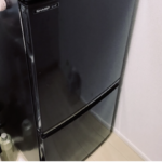 開かなくなって1年が経過した「冷凍室」をこじ開けたら・・・「未知の世界、、」