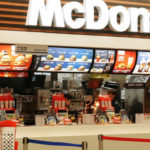 マックで『シャカシャカチキン』を注文。→袋を開けたら・・え?!