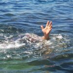 あなたならどうする?「海で溺れている恋人と親友、どちらを助けますか?」→この問題に正論すぎる答えがネットを騒がせています!