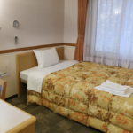 『コロナに感染し、ホテル療養になった妻。そこで分かったこと』→だから突然亡くなる人がいるのか・・・