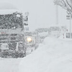 大雪で、陣痛がきたらどうやって病院に行こう、、と道の真ん中で立ち尽くしていたら知らないおじさんが・・・