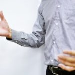 『やたらと自慢をしてくる人』に対して効果的な最強の一言がこちら・・・斬新(笑)