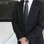 ディーラーへ高級車の試乗をしに訪れたら、営業マンに言われた『言葉』に絶句した話・・・