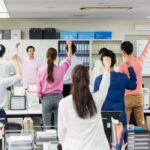 朝礼で『転職が決まりました』と挨拶したら、上司に呼び出され・・・その後に愕然