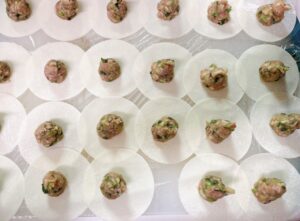 食べ盛りの男の子二人がいる家庭では餃子はこう作る！ひらめきに「これ、世紀の大発明！」