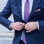 「シャツのボタンが取れた」という男性社員。裁縫セットを借りてきてあげたら・・・え?!