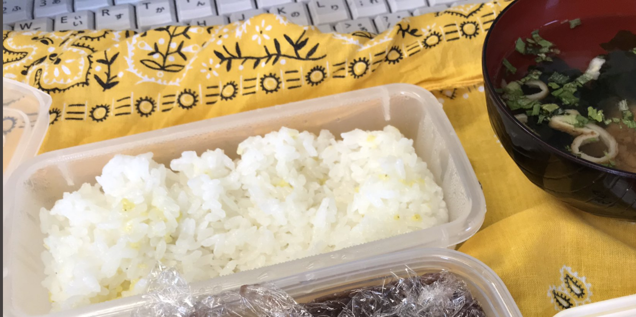 お弁当に『カレー』を持ってきたはずが・・・え？！まさかのオチに笑いが止まらない（笑）