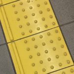 点字ブロックは覚えておくと『災害時』にとても役立つ!全盲の女性が教える意味を知って欲しい