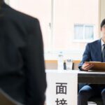面接で、お茶を出された就活生。「せっかくだから」と勧められたので飲んだら・・・