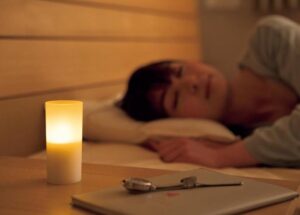 「6時間睡眠は徹夜と変わらない。」→それならばと、１時間多く寝てみた結果・・・